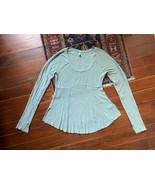 Free people intimately Delicate Seafoam stretchy top M EUC M - $453.88 MXN