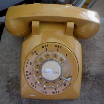 Vintage ITT Mustard Yellow Rotary Telephone S-C 500D Dec 1971 - $109.99