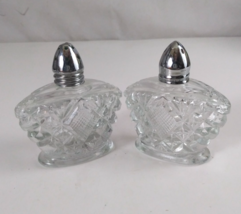 Princess House Diamond Fan Crystal Glass Salt &amp; Pepper Shakers - $325.00 MXN