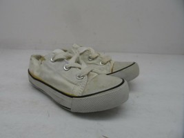 Easy Boy&#39;s Low-Cut Canvas Sneaker White Size 7M - £5.69 GBP