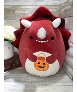 Squishmallows Tristan the Mischievous Triceratops Halloween 2025 New - $611.60 MXN