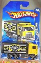 2009 Hot Wheels #114 HW City Works 8/10 HIWAY HAULER Yellow-Black w/Chrome Pr5Sp - $9.90