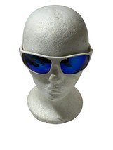 Vintage GUESS Triangle LOGO DESIGNER  MIRRORED BLUE LENSES SUNGLASSES - $85.50