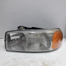 99 00 01 02 03 04 05 06 07 GMC Yukon Sierra left driver's headlight asse... - $29.79 99 00 01 02 03 04 05 06 07 GMC Yukon Sierra left driver's headlight asse... - $29.79