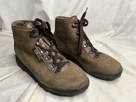 Vasque Goretex Hiking Boots Womens 8.5 Brown Cowhide Leather Waterproof 7531 - £19.78 GBP