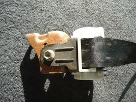 03-05 TOYOTA CELICA GT GT-S REAR LEFT DRIVER SEAT BELT LH OEM image 4