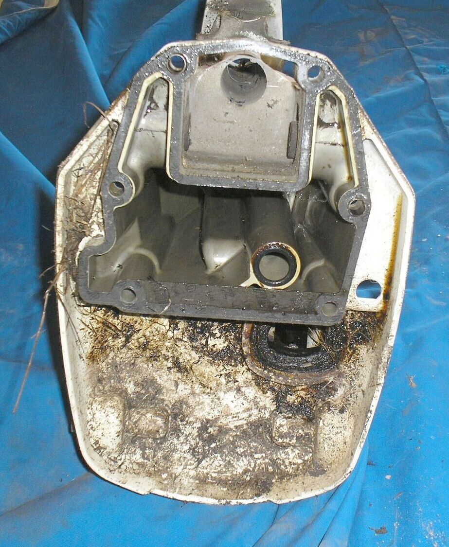 1996 9.9 HP Evinrude 4 Stroke High Thrust Outboard Driveshaft Exhaust Ho... - $171.88