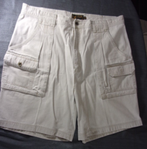 Eddie Bauer Outdoor Outfitter Khaki Comfortable Shorts 38 Tall - £15.85 GBP