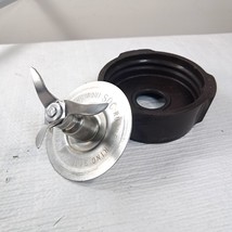 Vintage Oster Blender blade &amp; collar for 5 Cup pitcher square brown part - £6.96 GBP