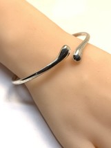 Vintage Sterling simple water drop wrap bracelet 14.7 Grams - $62.31