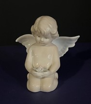 Vintage Russ Dreamangels Figurine A Touch of Innocence #5382 - £6.41 GBP