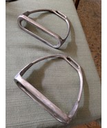 U.S. N.S. Stirrups pair 1941 WWII WW2 TT&amp;M Co D&amp;S Inc. - $96.65 CAD