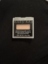 Mary Kay Mineral Bronzing Powder: Sandstone - $13.99