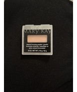 Mary Kay Mineral Bronzing Powder: Sandstone - $255.52 MXN
