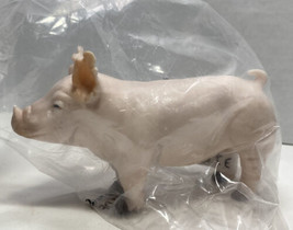 Little Buster Toys Champion Yorkshire Show Pig Figure for Farm - $15.83