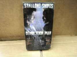L42 Demolition Man Sylvester Stallone Warner Bros. 1993 Used Vhs Tape - £2.93 GBP