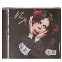 Yungblud Signed CD Booklet Self Titled Album Cover Beckett Rock Pop Punk Merch - £171.79 GBP