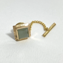 1970s Green Jade Solid 14K Yellow Gold Square Tie Tack Men Fashion 2.3g - £152.30 GBP