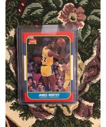 James Worthy 1986 Fleer Basketball Card   (0910) - $550.32 MXN