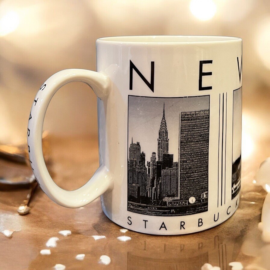 Starbucks 2003 NEW YORK CITY Scenes Series Barista 16 Oz Coffee Mug Cup - $21.99