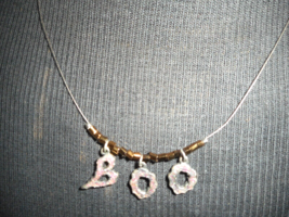 Halloween BOO Novelty Necklace/Chocker Fishline Beads Glittery Letters 15 1/2&quot; - £7.98 GBP