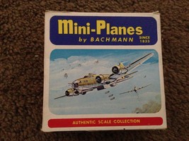 B-17 Flying Fortress Vintage Bachmann Mini-Planes Model  original box - $34.65