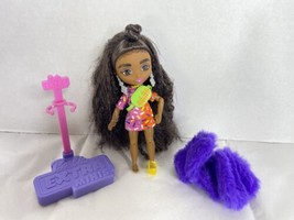 Barbie Extra Minis Doll 1 With Outfit Jacket Stand Missing Shoe African American - £9.74 GBP