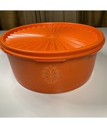 Vintage Tupperware Servalier Orange #1204-12 With Lid 1205-1 - $14.57 CAD