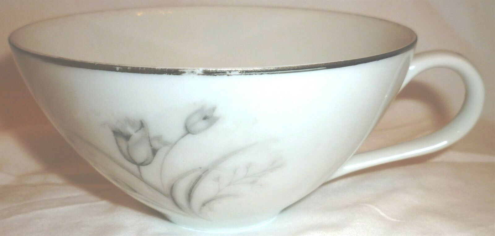 CREATIVE ROYAL ELEGANCE FINE JAPAN PORCELAIN TULIPS COFFEE TEA DEMITASSE... - $4.00