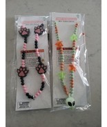 Lot of 2 Target Bullseye 2024 Halloween Light Up Necklace Beads Cat Paws... - €13,74 EUR