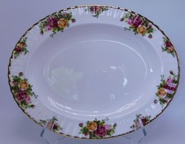 Royal Doulton Royal Albert Old Country Roses England 1962 Oval Platter 13 5/8&quot;  - £87.91 GBP