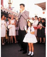 It Happened At The World&#39;s Fair 1963 Elvis Presley Vicky Tui eat ice cre... - $34.16 CAD