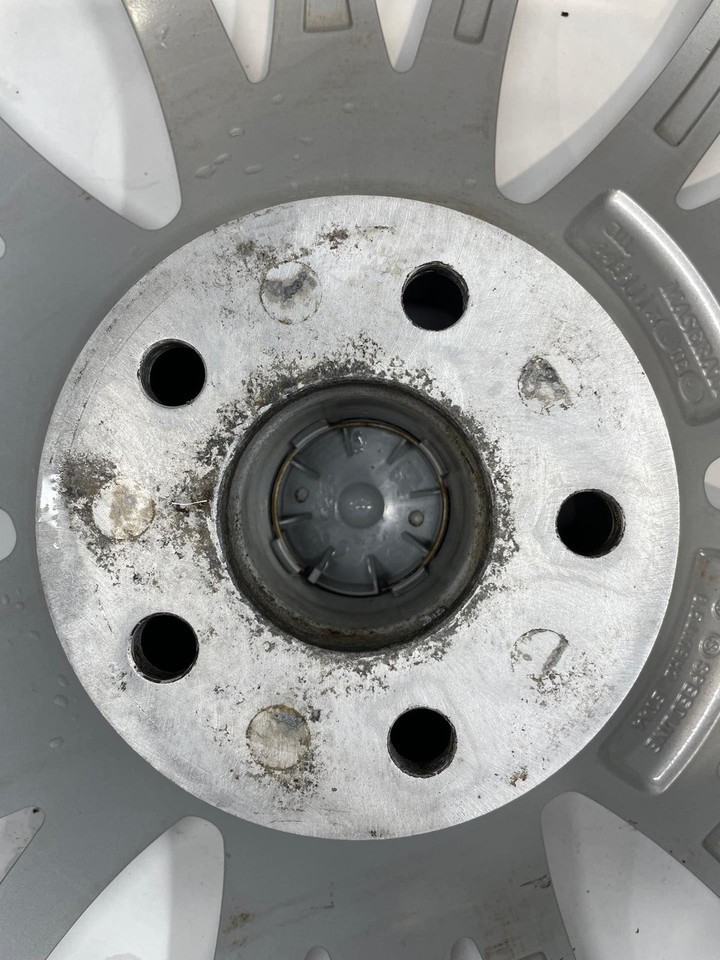 2014-2017 Maserati Quattroporte 19'x8.5' Front Rim W/ Center Cap Curb Rash OEM Item image 8