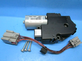 08-15 Land Rover 2.0 3.2 LR2 Sunroof Moon Glass Roof Panel electric Motor OEM - £44.81 GBP