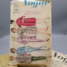 UNCUT Vintage Sewing PATTERN Vogue Patterns 5412, Womens 1962 Pajamas an... - $34.83
