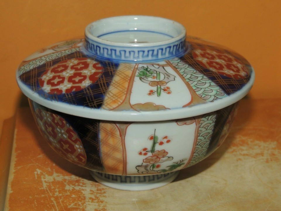 Japanese Arita 5" Bowl with Lid Red Blue Green Meiji 19th Imari RED Hizen mark Item image 3