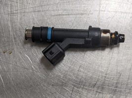 Fuel Injector Single For 09-12 Jeep Liberty  3.7 - $368.96 MXN