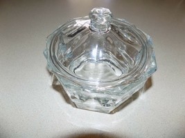 Clear Glass Candy Nut Dish w Lid Vertical Ribbed Sides Unknown Maker - £17.20 GBP