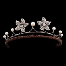 Beautiful 5CT Diamond Pearl Flower Tiara Floral Headpiece, Bridal headband Porce - £367.61 GBP