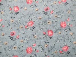 FABRIC Cranston Small Pink Roses on Sky Blue to Quilt Craft Sew $2.50 - £1.98 GBP