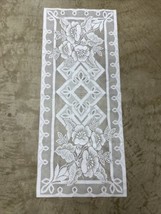 Vintage White Lace Table Runner Dresser Scarf Doily 14”x33.5” - £5.95 GBP