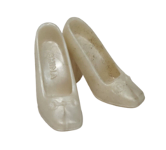 Vintage 1990&#39;s Mattel Barbie Shoes Pearl OFF-WHITE Heels Chunky Square Buckle - £17.42 GBP