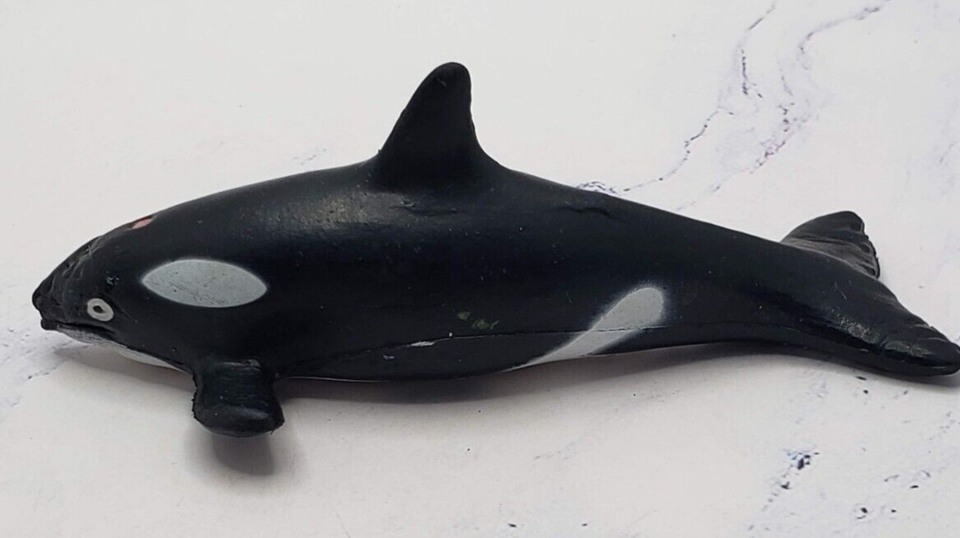 Small Rubber Orca Killer Whale Ocean Sea Life Science Toy - $4.94