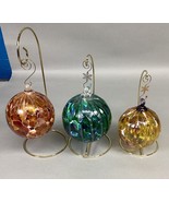 Set Of 3 Hand Blown Glass Christmas Ornaments With Ornament Hangers - $826.24 MXN Set Of 3 Hand Blown Glass Christmas Ornaments With Ornament Hangers - $826.24 MXN