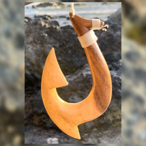 da Hawaiian Store Hand-Carved Polynesian Smooth Wood Makau Fish Hook - $19.99+