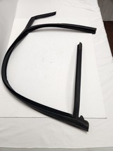 2013-2019 Ford Escape Front Right Door Window Trim Molding Seal Weatherstrip OEM - £22.61 GBP