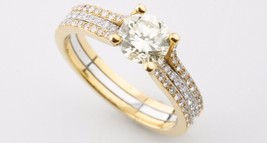 Authenticity Guarantee 
1.35 Carat Round Diamond Two-Tone 18k Gold Solit... - $6,477.36