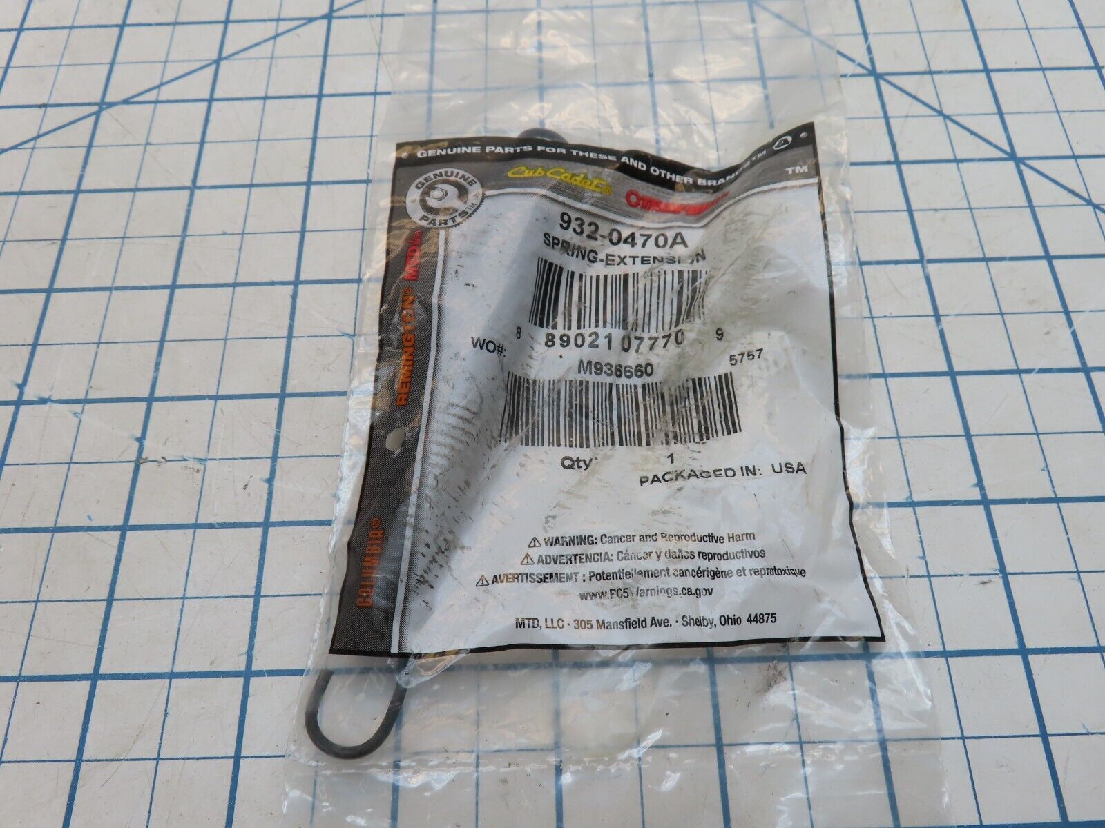 MTD Cub 932-0470A 932-0470 Extension Spring Factory Sealed - $14.49