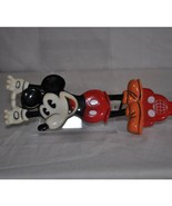 VTG Mickey Mouse Backscratcher - $376.33 MXN