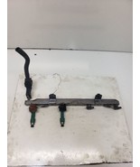 Fuel Injection Parts Fuel Injector 2.4L Fits 09-13 VITARA 757462 - $75.34 CAD